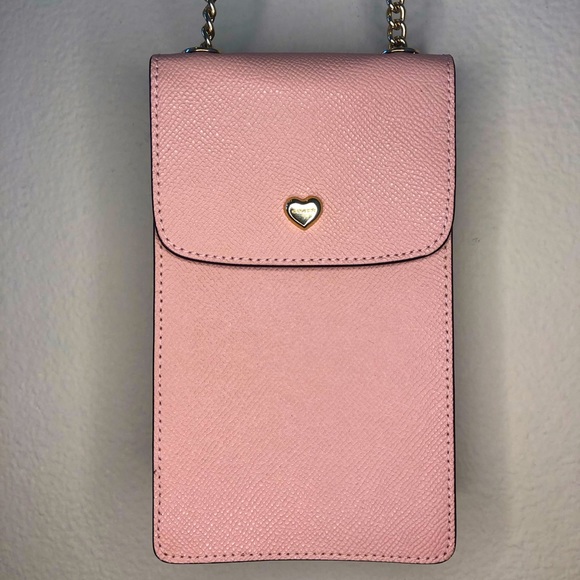 Coach Handbags - EUC Coach North/South Phone Crossbody w/ Lace Heart Print Interior in Petal Pink